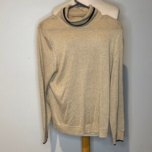 COURT & ROWE women’s Cream Turtleneck Sweater